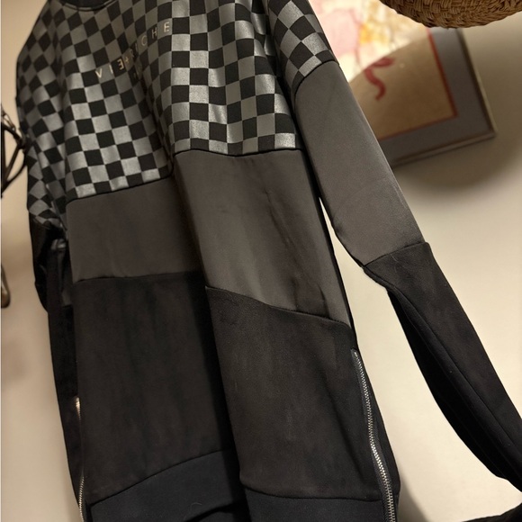 Vie Ritchie - Picture 11 of 12